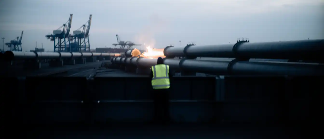 Трагедия в сердце европейской логистики: последствия взрыва в порту Роттердама