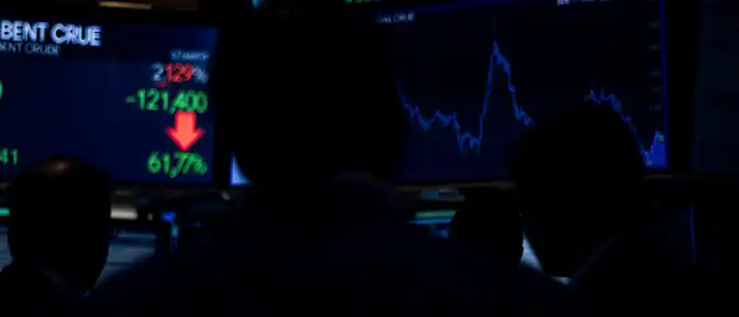 Дипломатия вместо санкций: почему нефтяной рынок отреагировал обвалом цен?