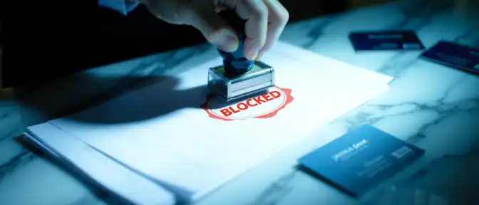 Налоговый удар по бизнес-империи Влада А4: счета компаний блогера заблокированы из-за долгов