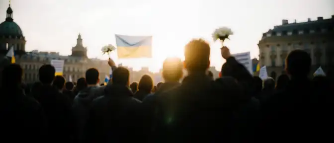 Десятый день протестов: украинские города объединились в защите министра обороны