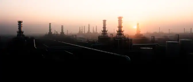 Нефтяной рынок на пути к корректировке: ключевые игроки ОПЕК+ одобрили рост добычи в сентябре